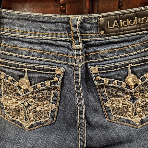 LA Idol Embellished Blue Jeans - Picture 4 of 5